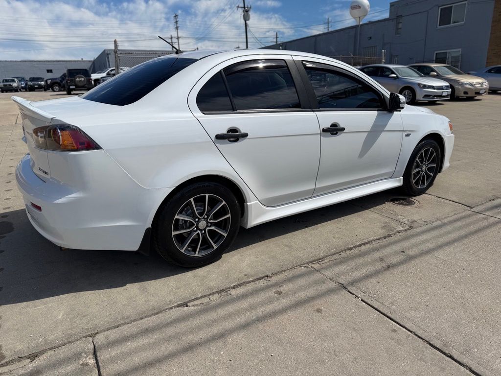 2017 Mitsubishi Lancer - Image 5