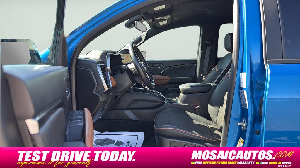 2023 GMC Canyon