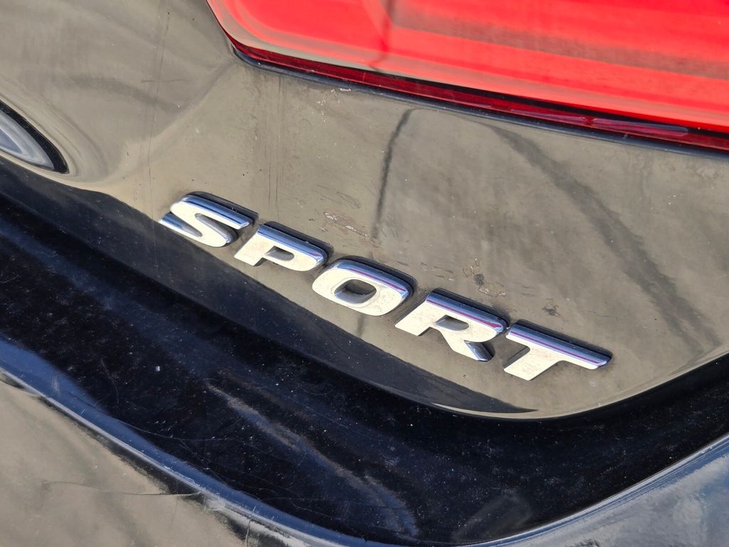 2019 Honda Accord - $17,989