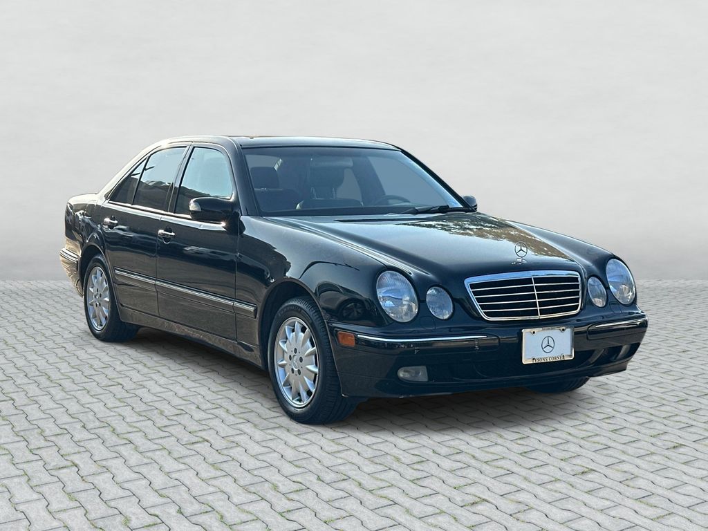 Thumbnail: 2001 Mercedes-Benz E-Class - 3