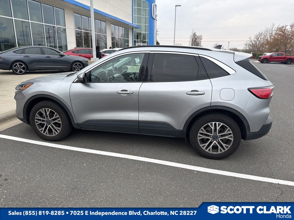2021 Ford Escape SEL