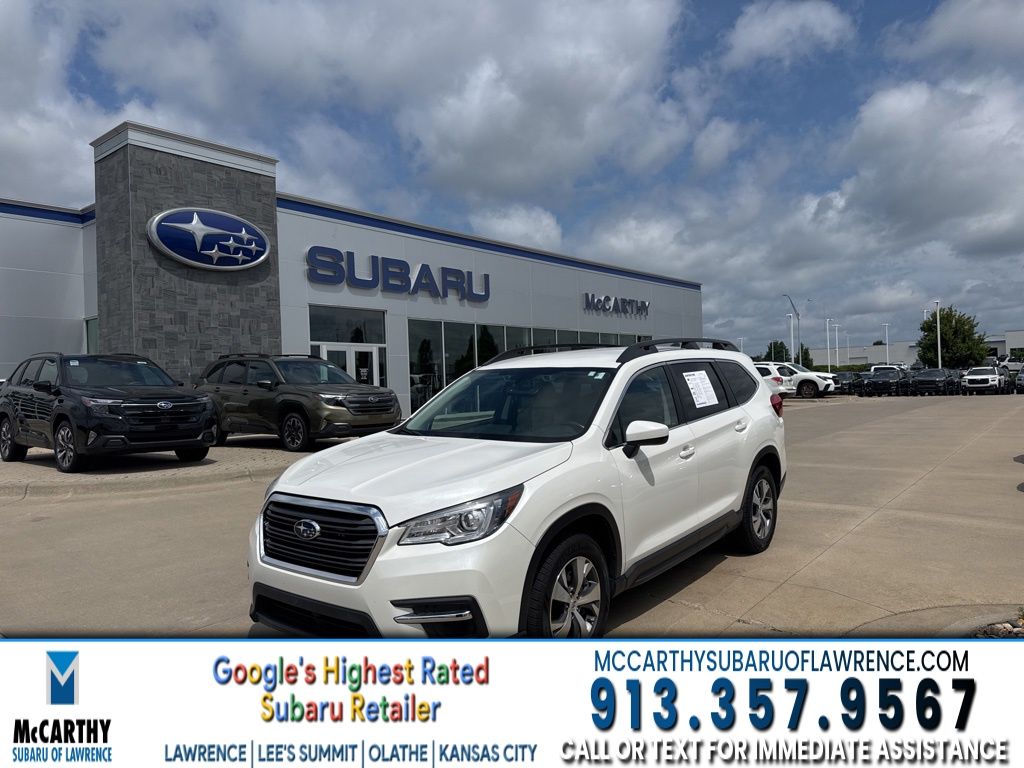 Crystal White Pearl 2022 Subaru Ascent Premium 7-Passenger AWD SUV / Crossover All-Wheel Drive Continuously Variable Transmission