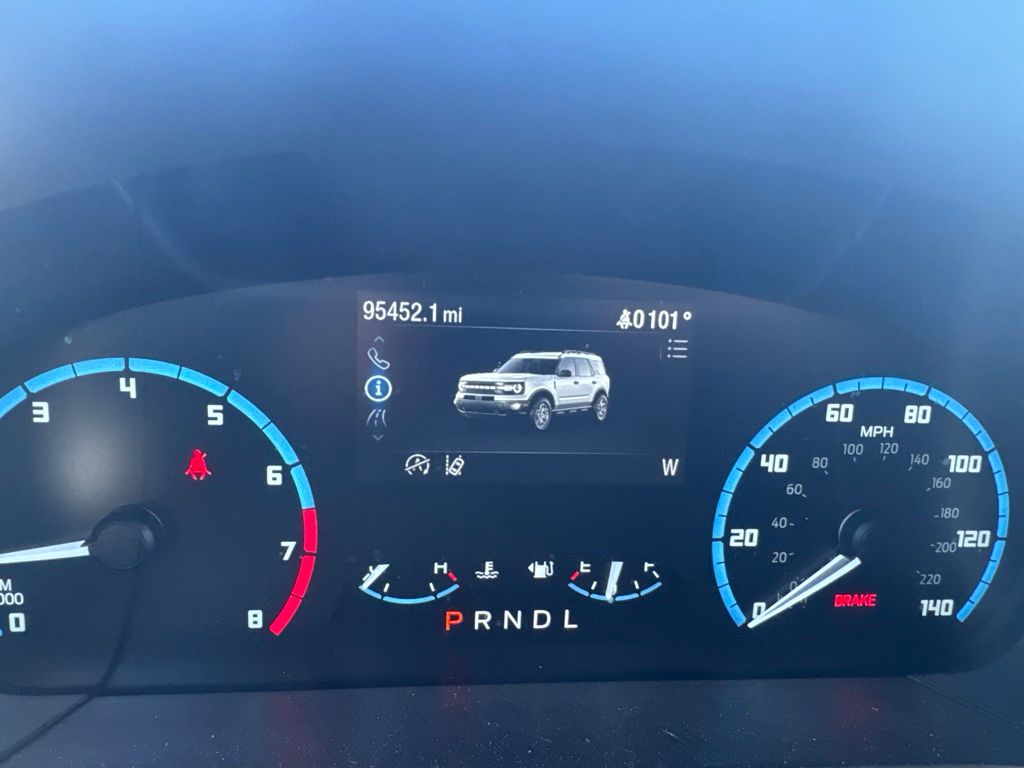 Thumbnail: 2021 Ford Bronco Sport - 10