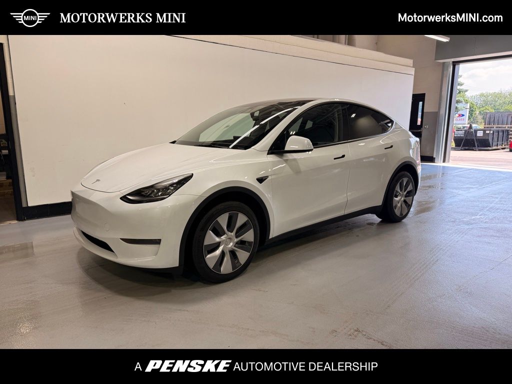 2023 Tesla Model Y Long Range -
                  Golden Valley, MN