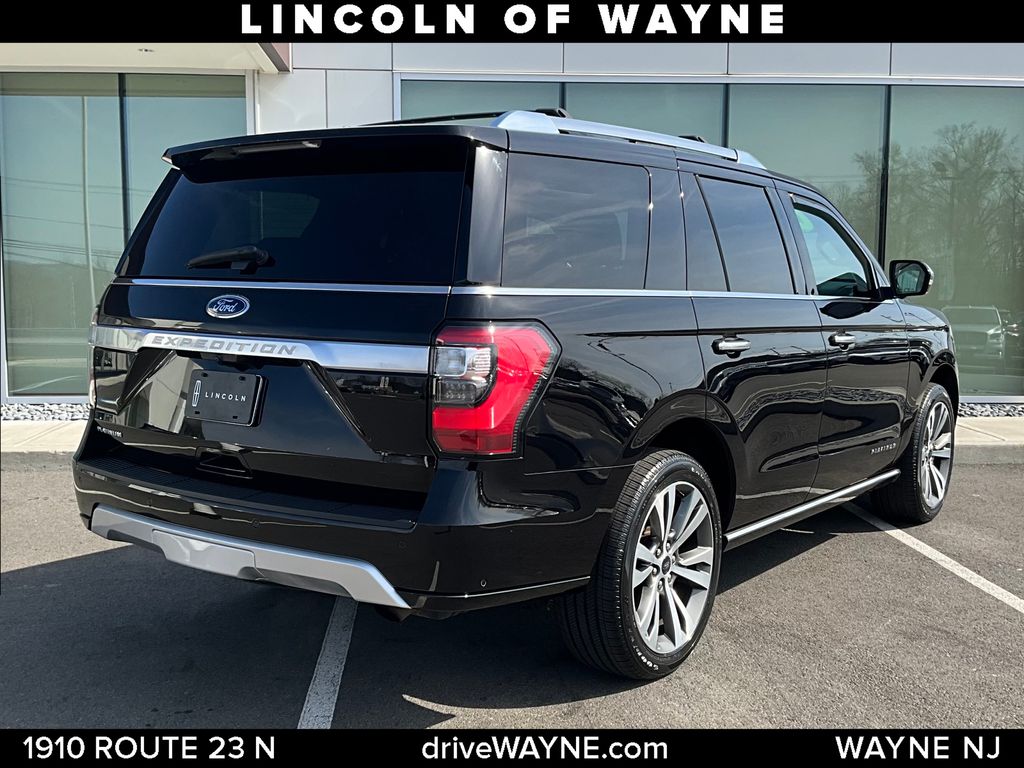 2020 Ford Expedition Platinum photo