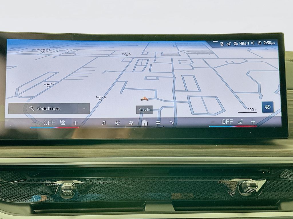 Thumbnail: 2026 BMW X7 - 12