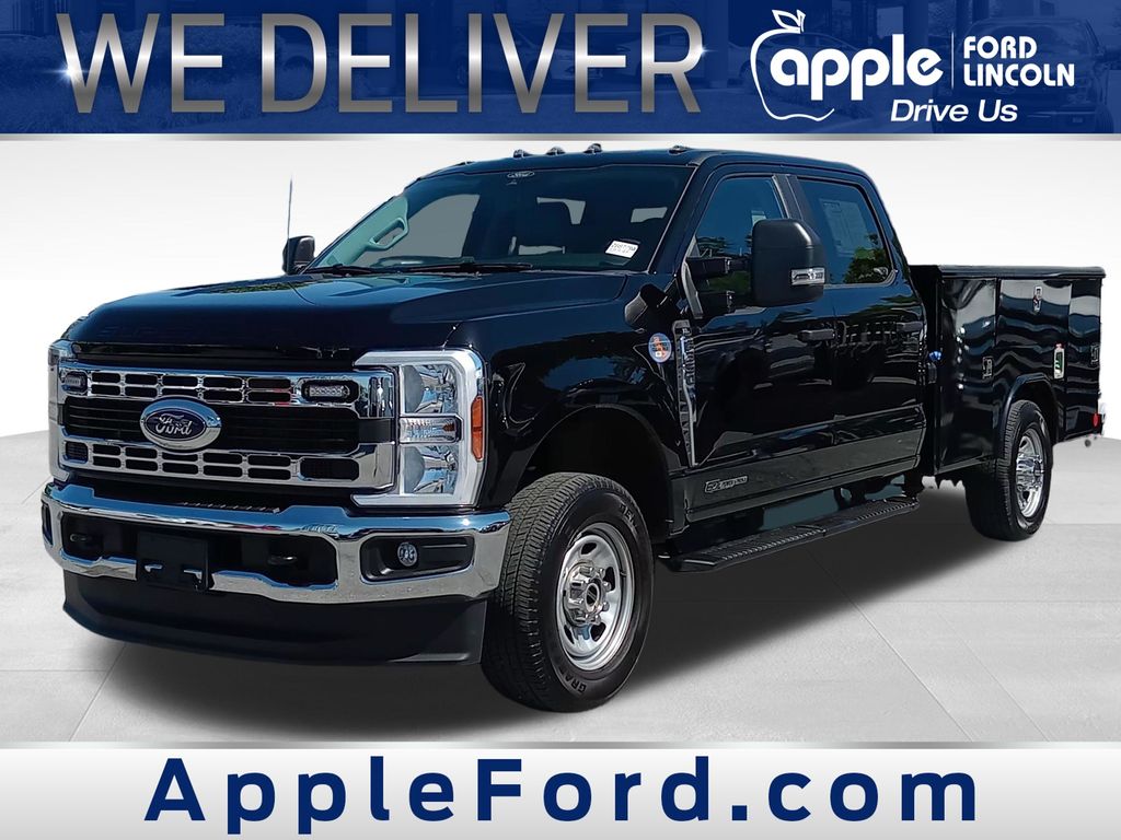 2025 Ford F-350 Chassis XL