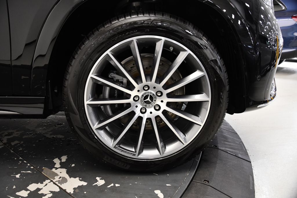 Thumbnail: 2025 Mercedes-Benz GLE - 16