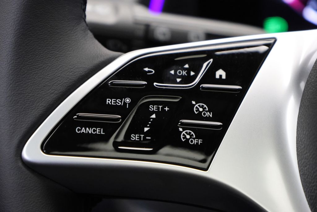 Thumbnail: 2026 Mercedes-Benz GLB - 21