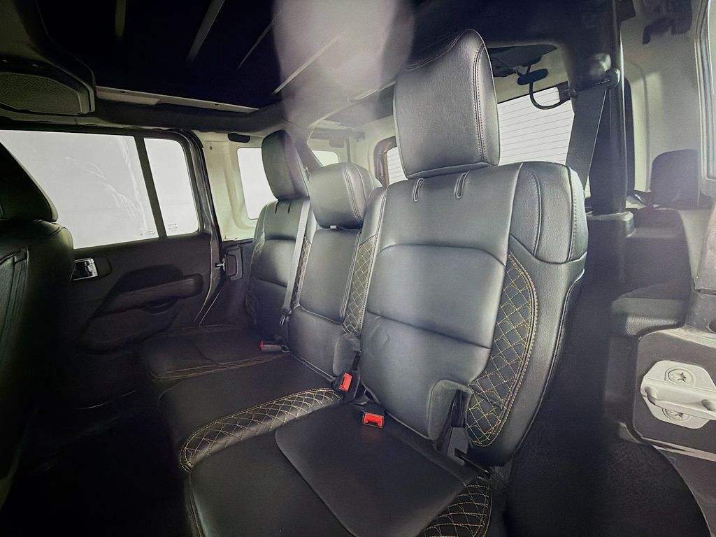 Used 2021 Jeep Wrangler SUV