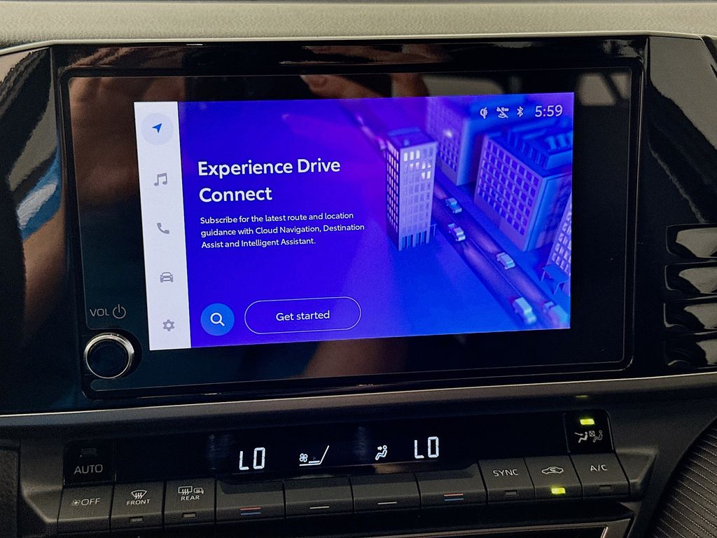 Thumbnail: 2025 Toyota Camry - 13