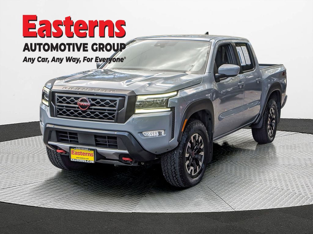 Boulder Gray Pearl 2024 Nissan Frontier PRO-4X Crew Cab 4WD Pickup Truck Four-Wheel Drive 9-Speed Automatic Overdrive