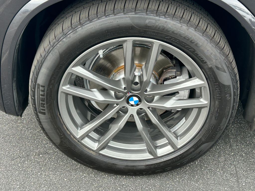 Thumbnail: 2020 BMW X4 - 9