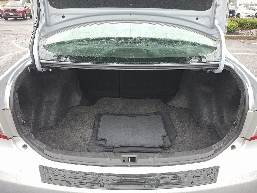 Thumbnail: 2012 Toyota Corolla - 28