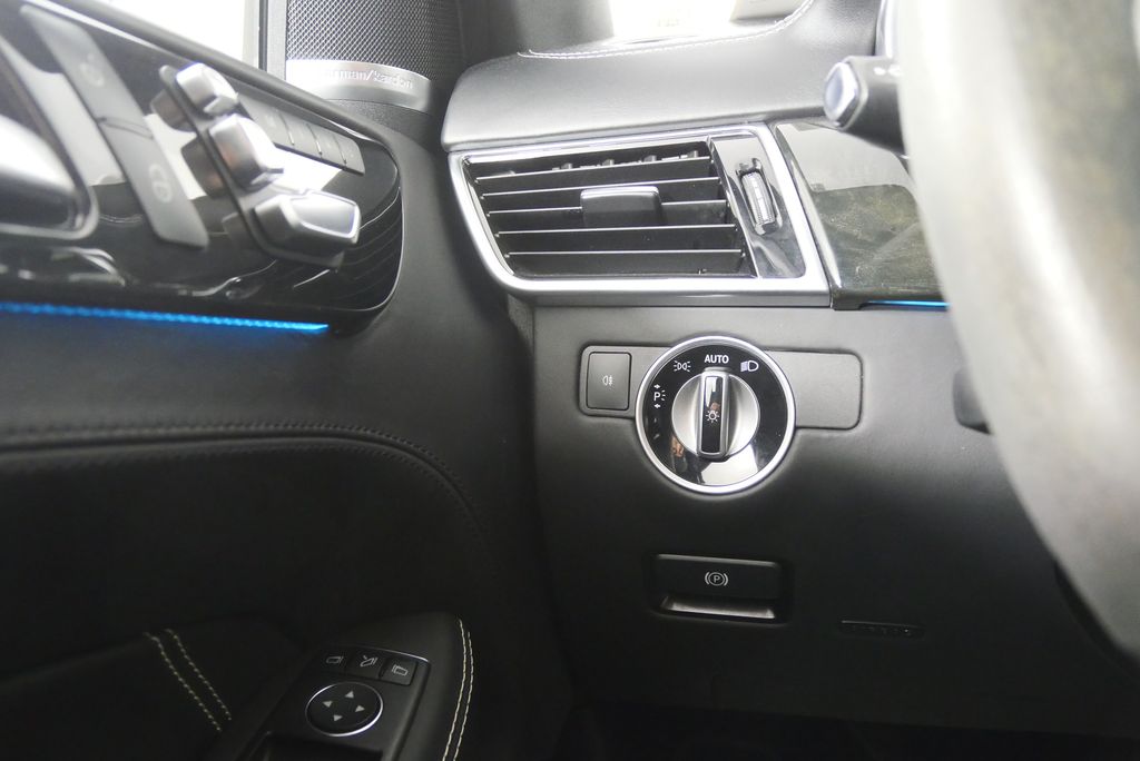 Thumbnail: 2018 Mercedes-Benz GLE - 21