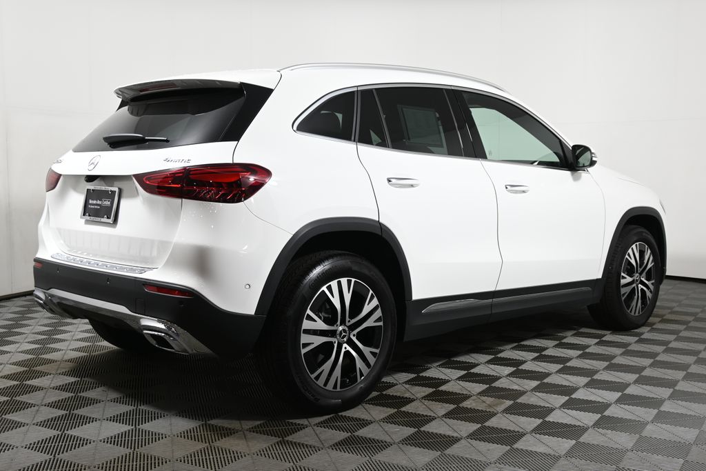 Thumbnail: 2025 Mercedes-Benz GLA - 7