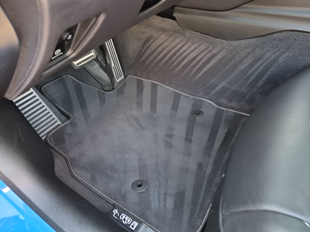 Used 2023 Blue Chevrolet Stingray image 27