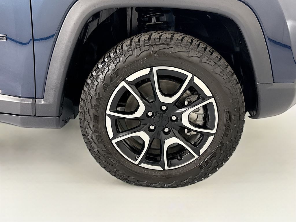 Thumbnail: 2024 Jeep Compass - 32