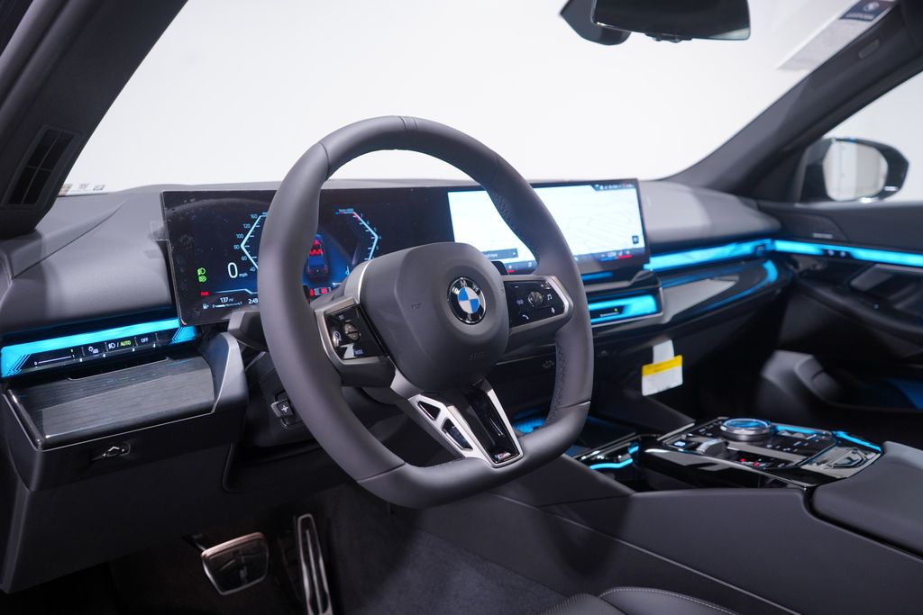 2025 BMW 5 Series 540i xDrive 6