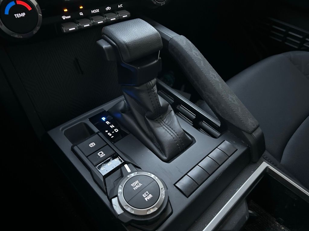 Thumbnail: 2024 Toyota Tacoma - 27