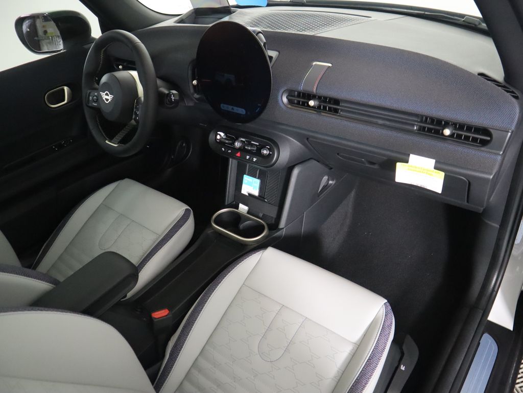 Thumbnail: 2026 MINI Cooper - 18