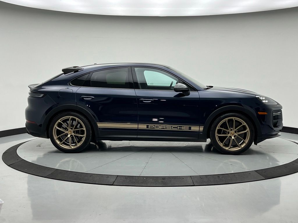 Thumbnail: 2024 Porsche  - 8