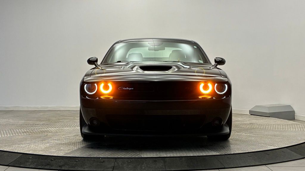 Thumbnail: 2019 Dodge Challenger - 9