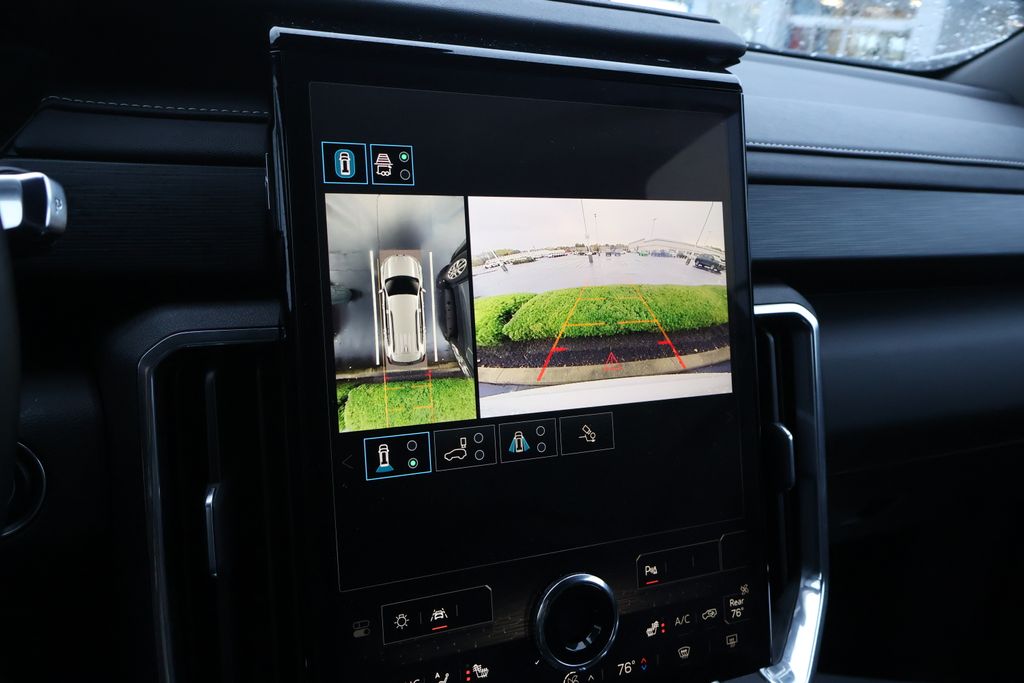 Thumbnail: 2025 GMC Acadia - 23