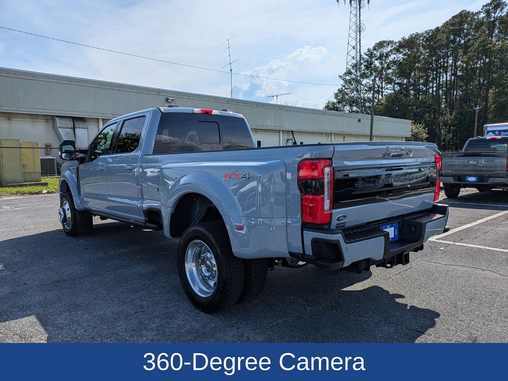 2026 Ford F-450 Super Duty Platinum