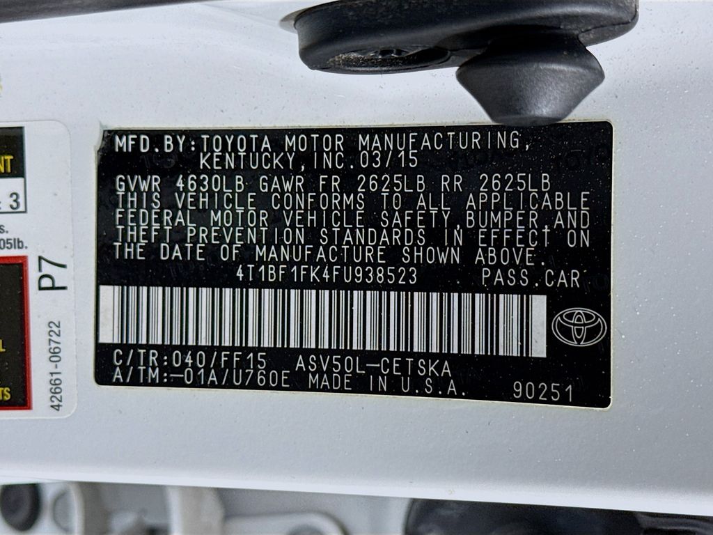 Thumbnail: 2015 Toyota Camry - 30