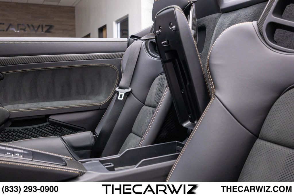 2024 Porsche 718 Spyder RS - Photo 47