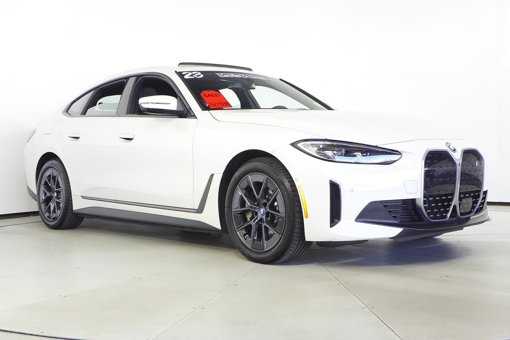 Thumbnail: 2023 BMW i4 - 4
