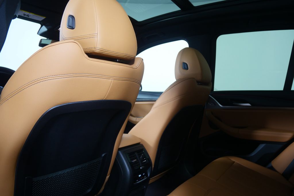 Thumbnail: 2024 BMW X3 - 16