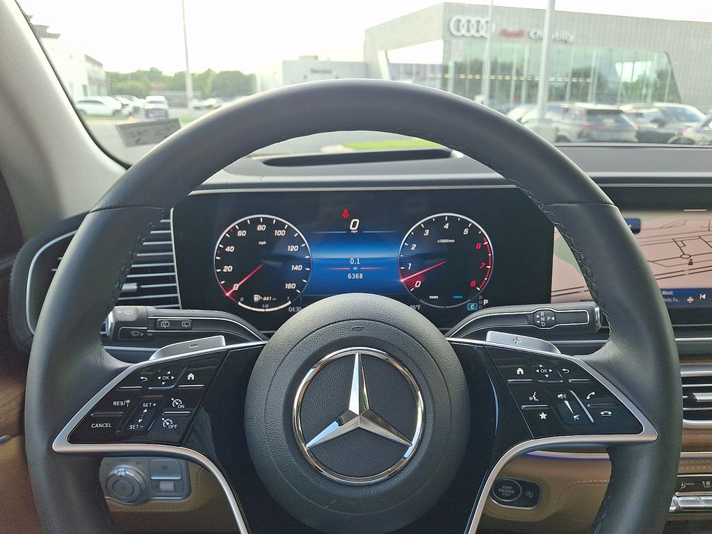 Thumbnail: 2026 Mercedes-Benz GLE - 19