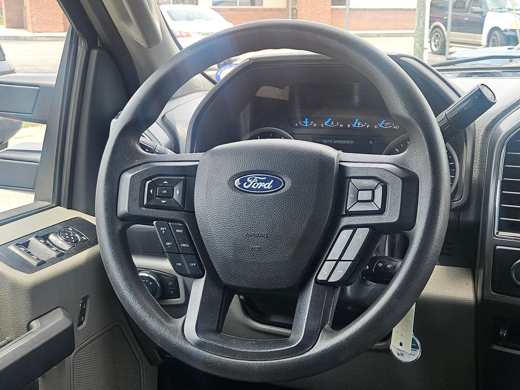 2022 Ford F-250SD XLT White at Walterboro Ford