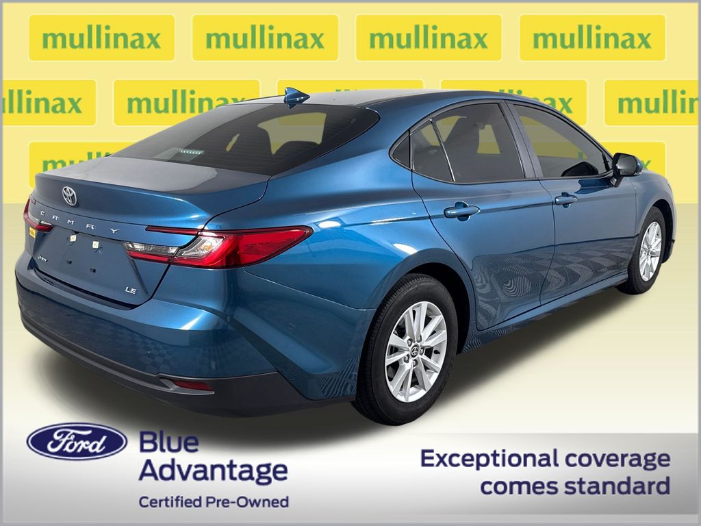Certified Used 2025  Toyota LE image 4