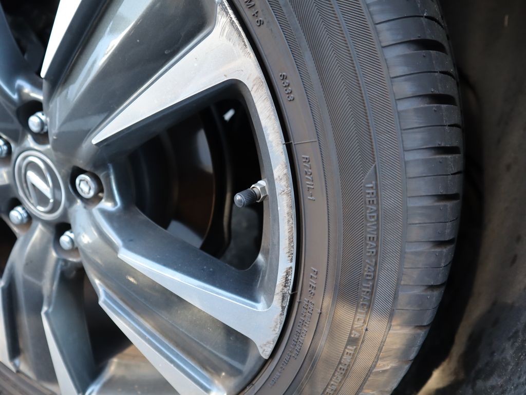 Thumbnail: 2022 Lexus UX - 30