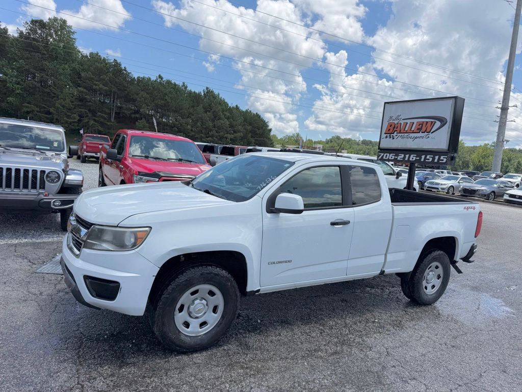 Summit White 2018 Chevrolet Colorado Pickup Truck Four-Wheel Drive 8-Speed Automatic