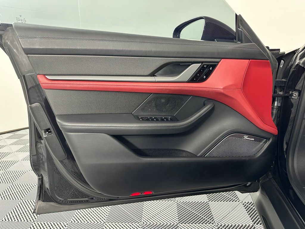 Thumbnail: 2020 Porsche Taycan - 16