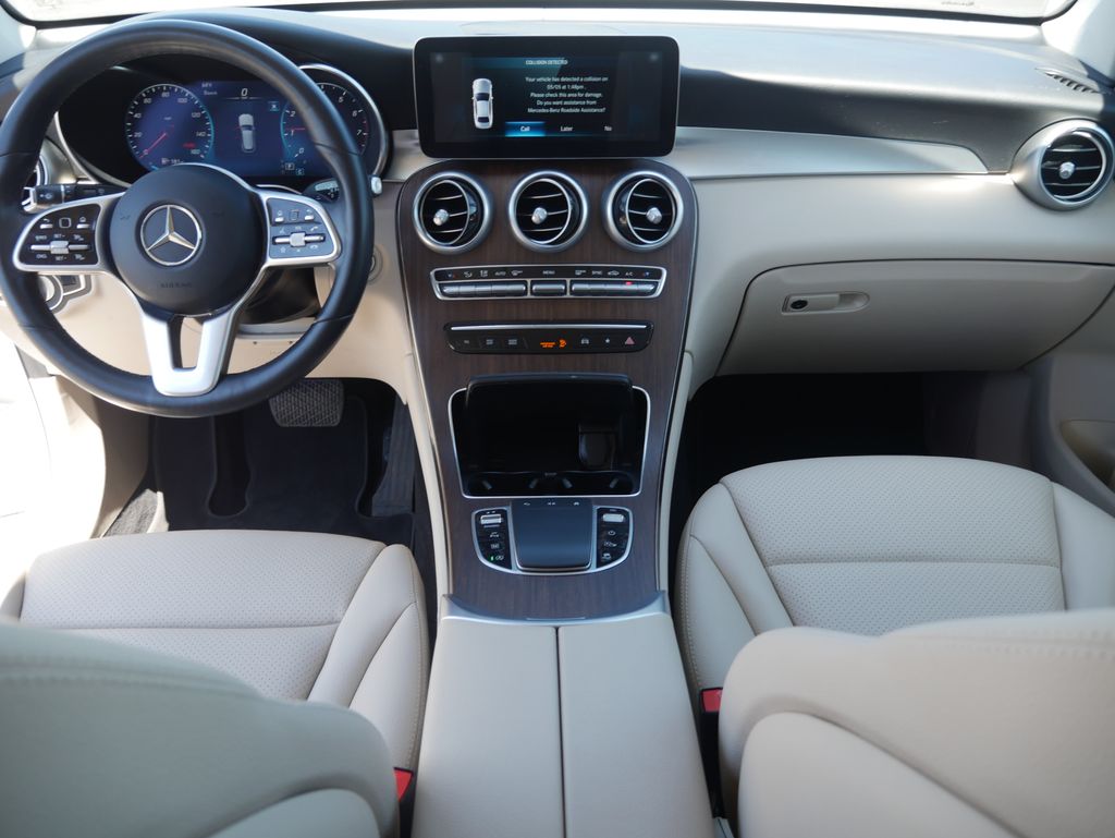 Thumbnail: 2022 Mercedes-Benz GLC - 29
