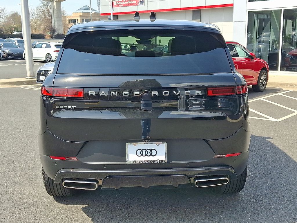 Thumbnail: 2024 Land Rover Range Rover Sport - 5