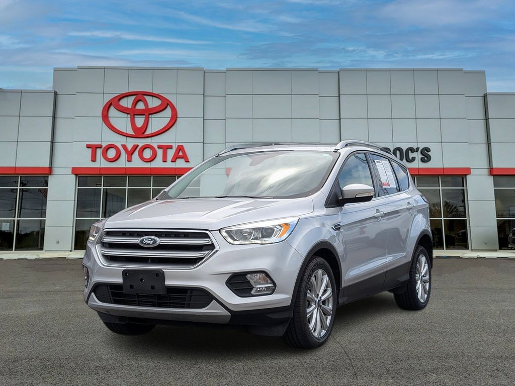Ingot Silver 2017 Ford Escape Titanium FWD SUV / Crossover Front-Wheel Drive 6-Speed Automatic