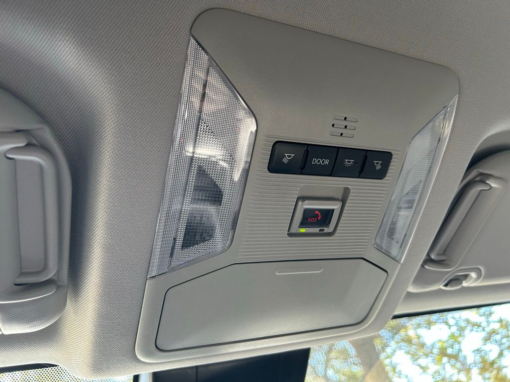 Thumbnail: 2024 Toyota RAV4 - 29