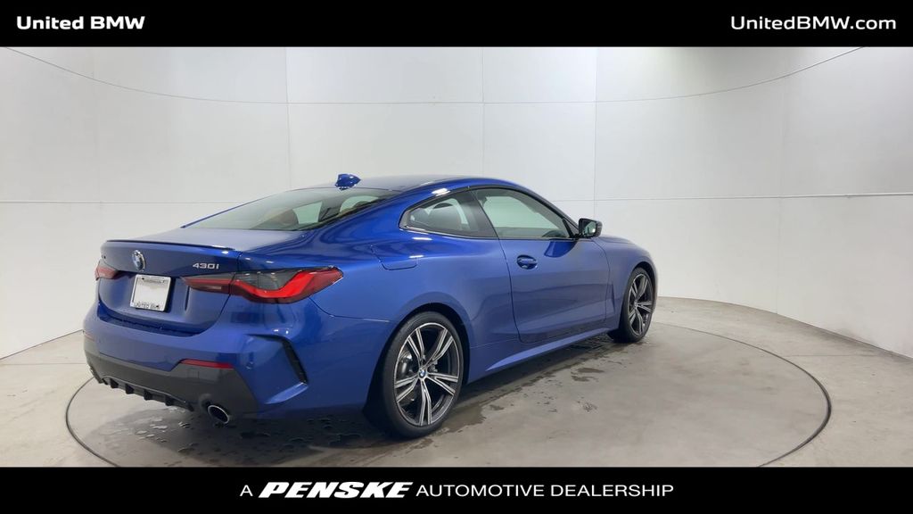 Thumbnail: 2023 BMW 4 Series - 8