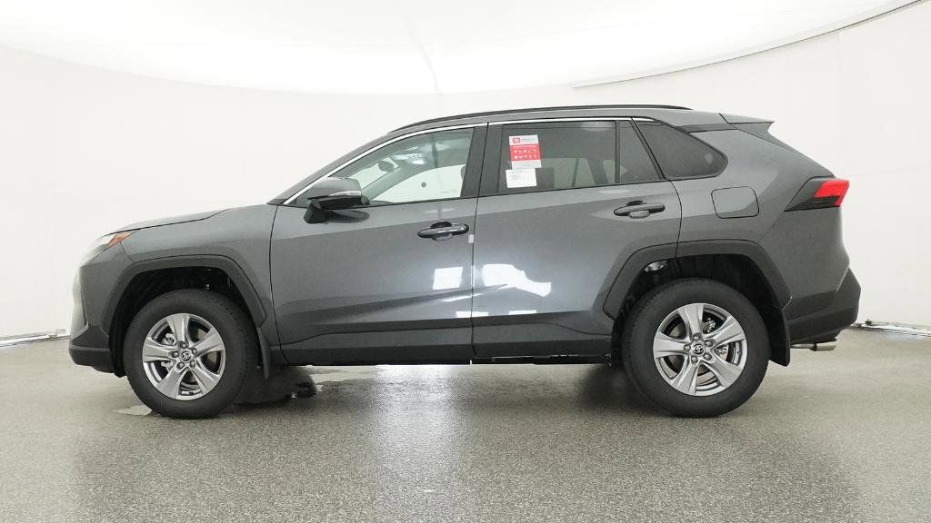 Thumbnail: 2025 Toyota RAV4 - 20