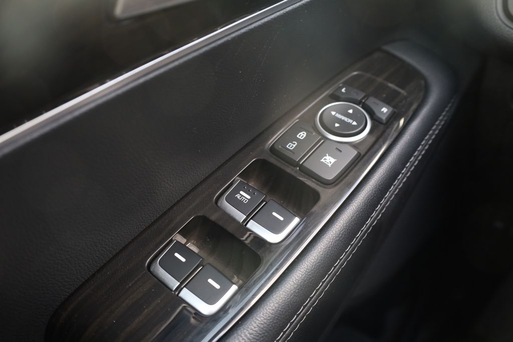 used 2019 Kia Sorento car, priced at $12,586