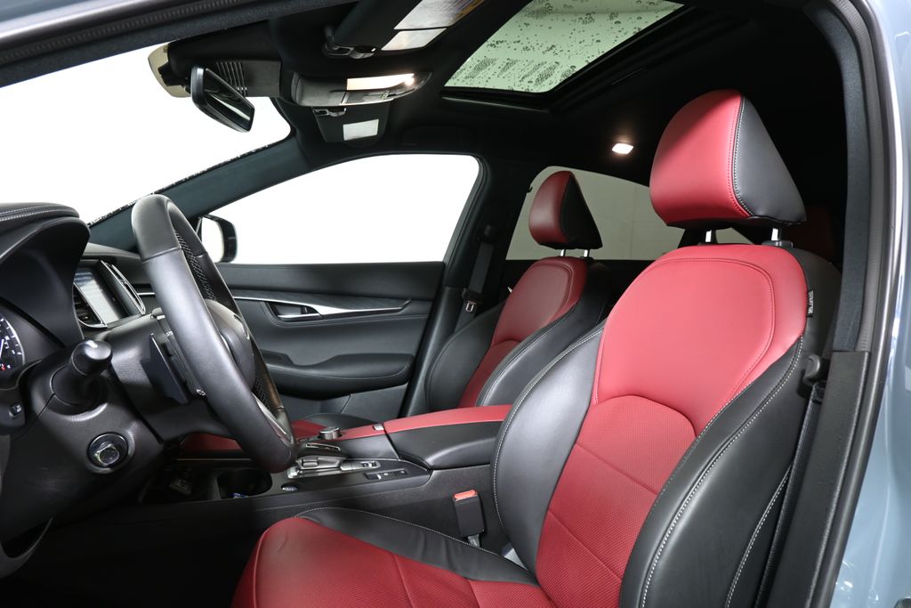 Thumbnail: 2025 INFINITI QX55 - 15