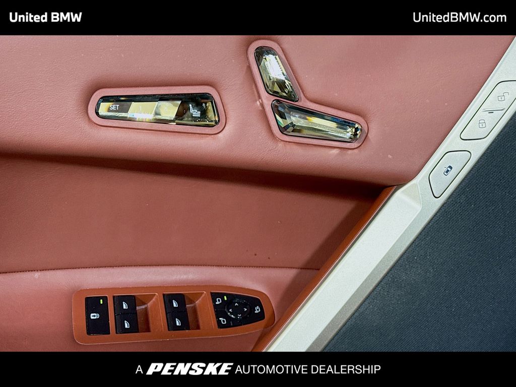 Thumbnail: 2022 BMW iX - 3