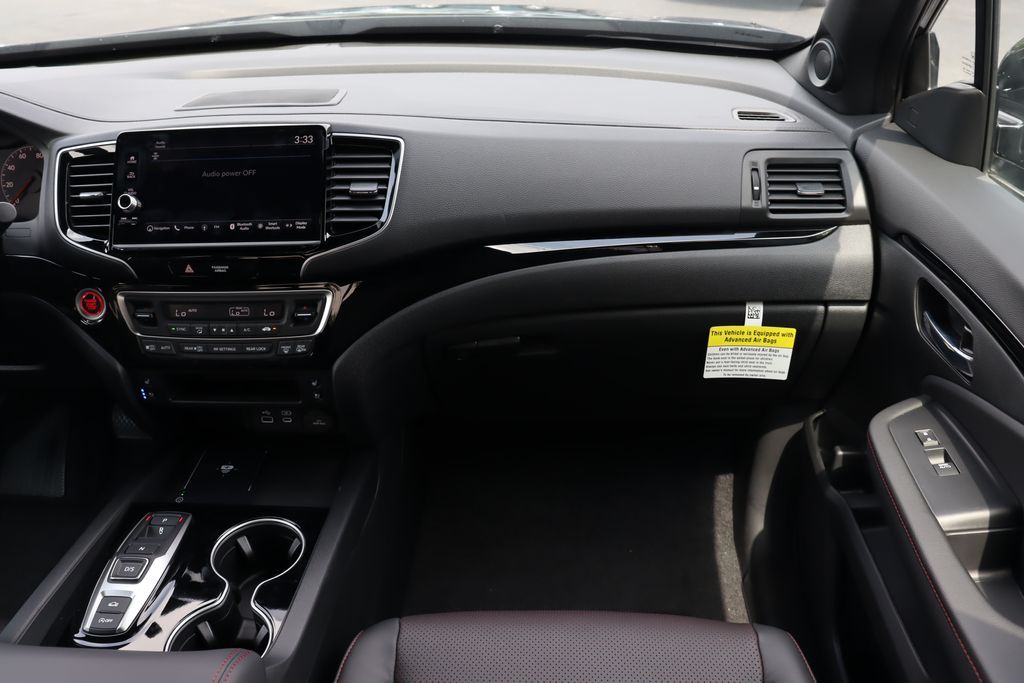 Thumbnail: 2026 Honda Ridgeline - 15