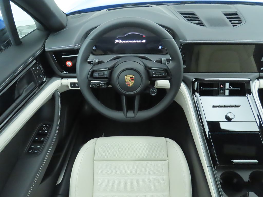 Thumbnail: 2025 Porsche Panamera - 14